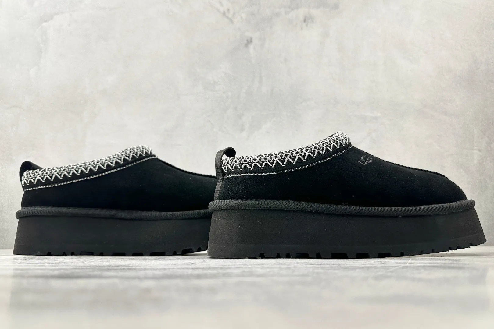 🐲💰 480 supports store UGG Tazz Black Item No.: 1122553-BLK Size: 35 36 36.5 37.5 38 38.5 39 40